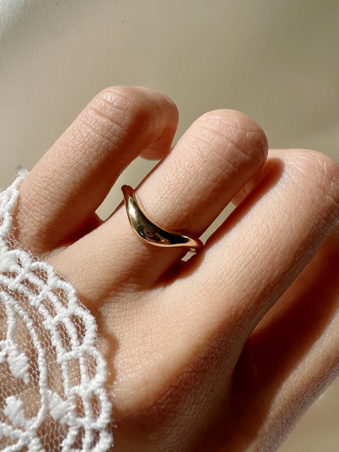 The Drip Classic Wedding Band