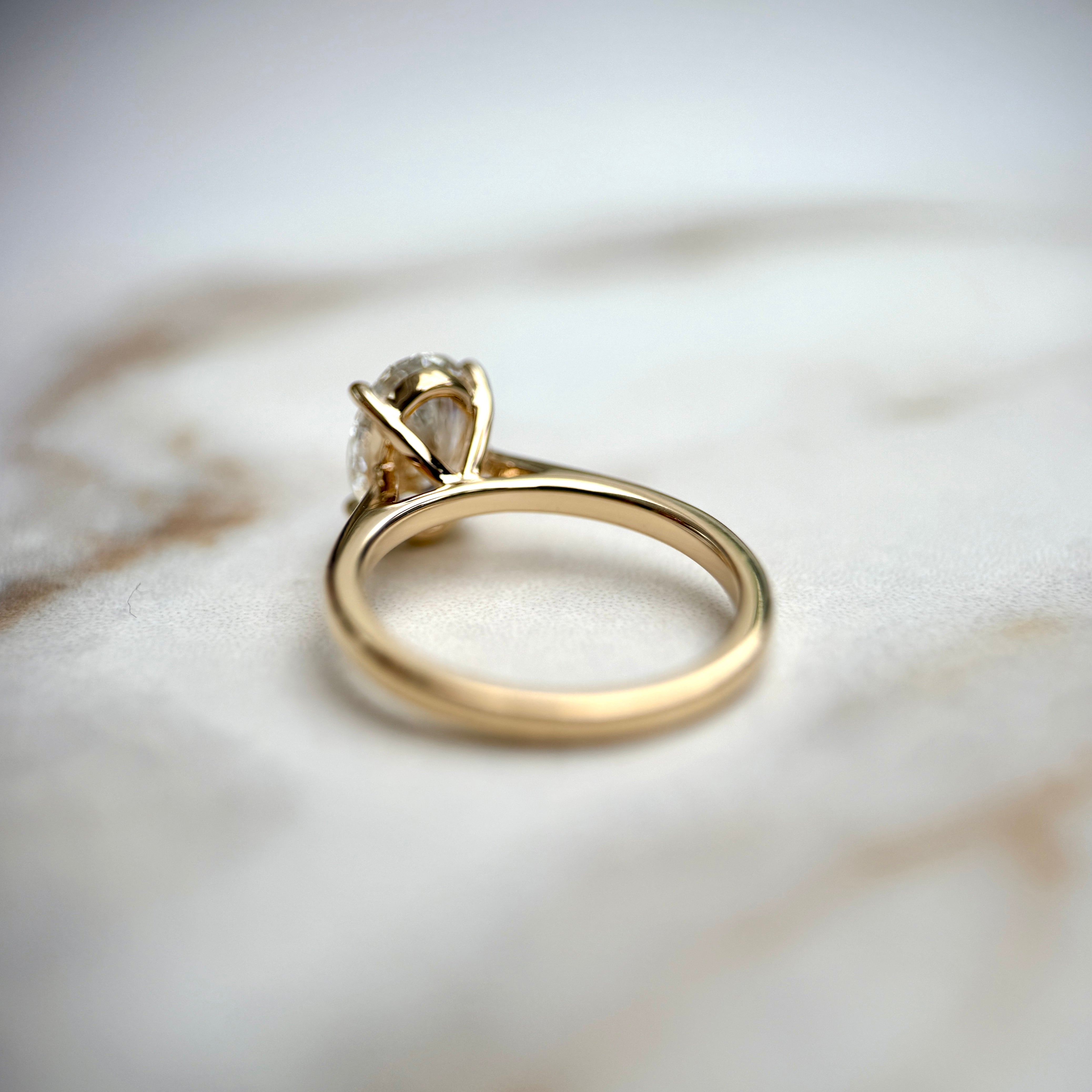 Cathedral Set Classic Oval Cut Solitaire - 1.50ct+ (9mm+, D/E & VVS)