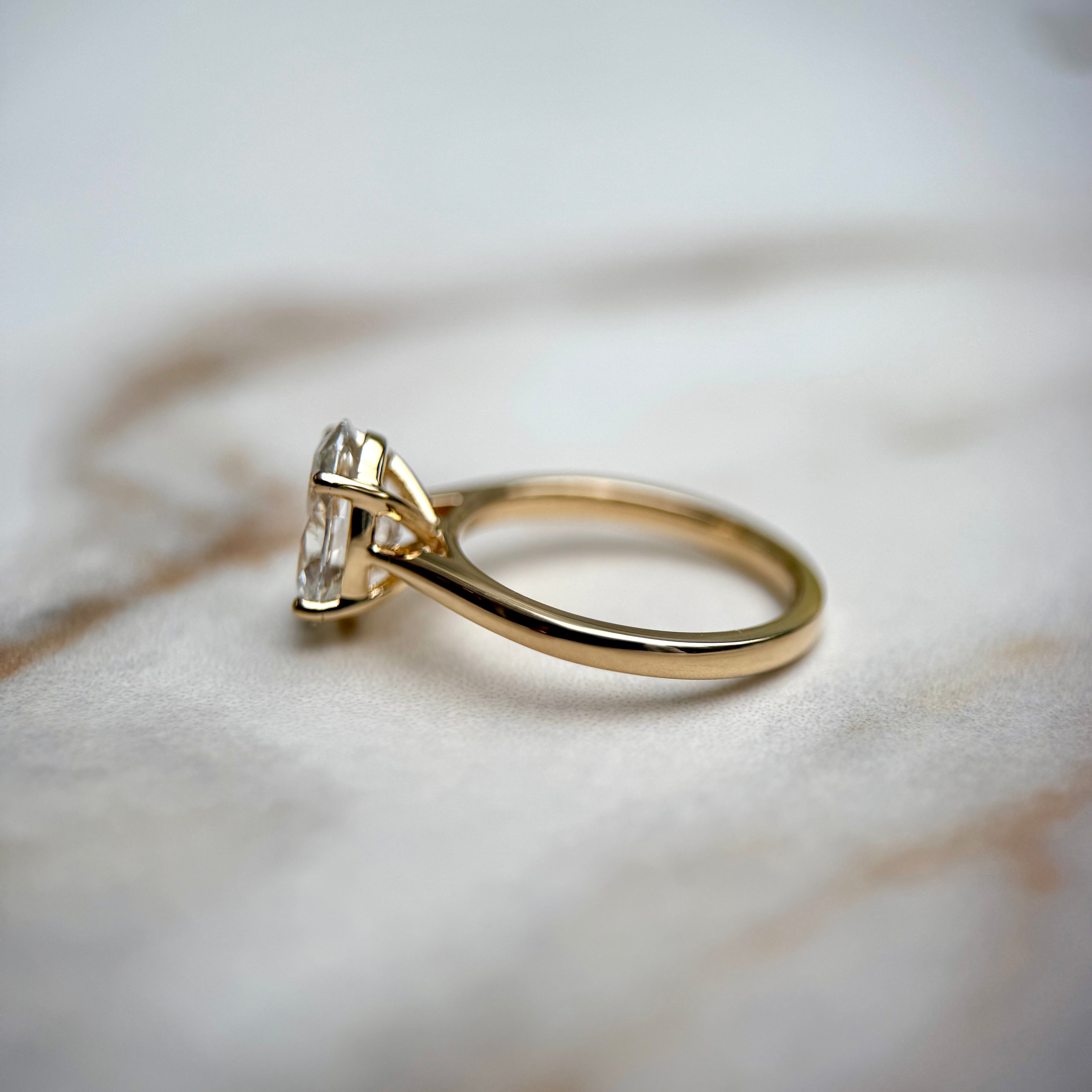 Cathedral Set Classic Oval Cut Solitaire - 1.80ct+ (9.5mm+, D/E & VVS)