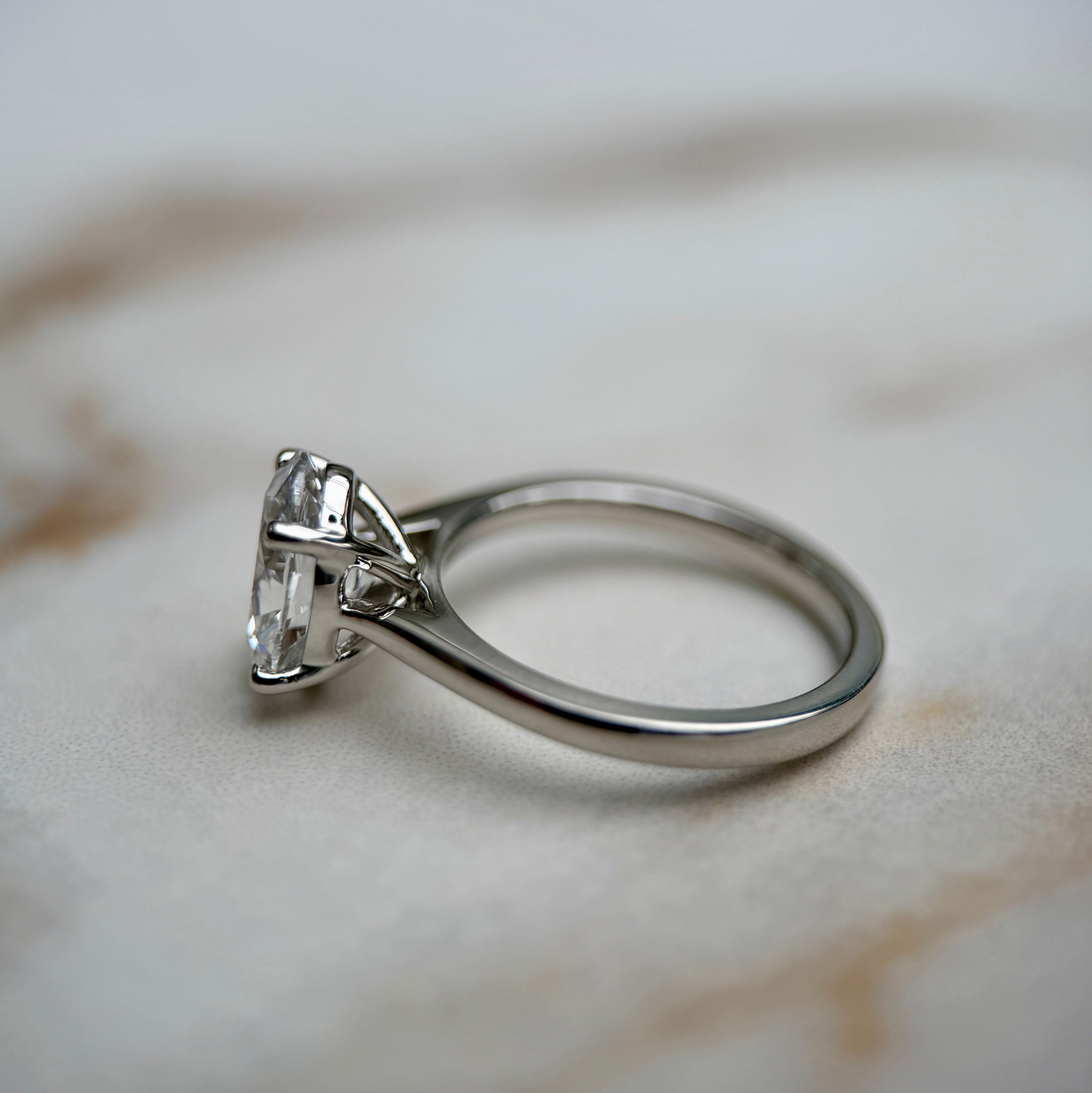 Cathedral Set Classic Oval Cut Solitaire - 1.80ct+ (9.5mm+, D/E & VVS)