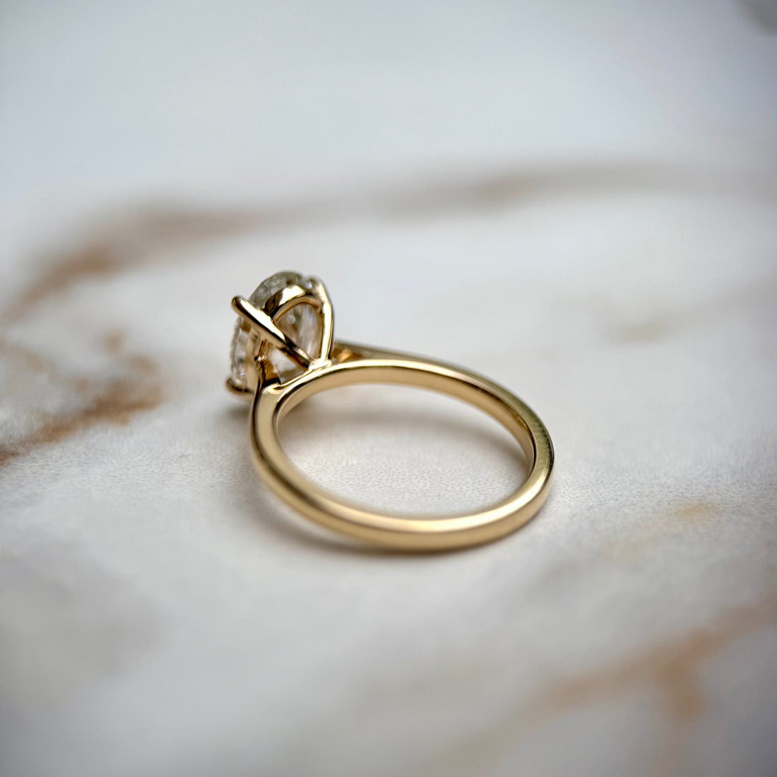 Cathedral Set Classic Oval Cut Solitaire - 1.80ct+ (9.5mm+, D/E & VVS)