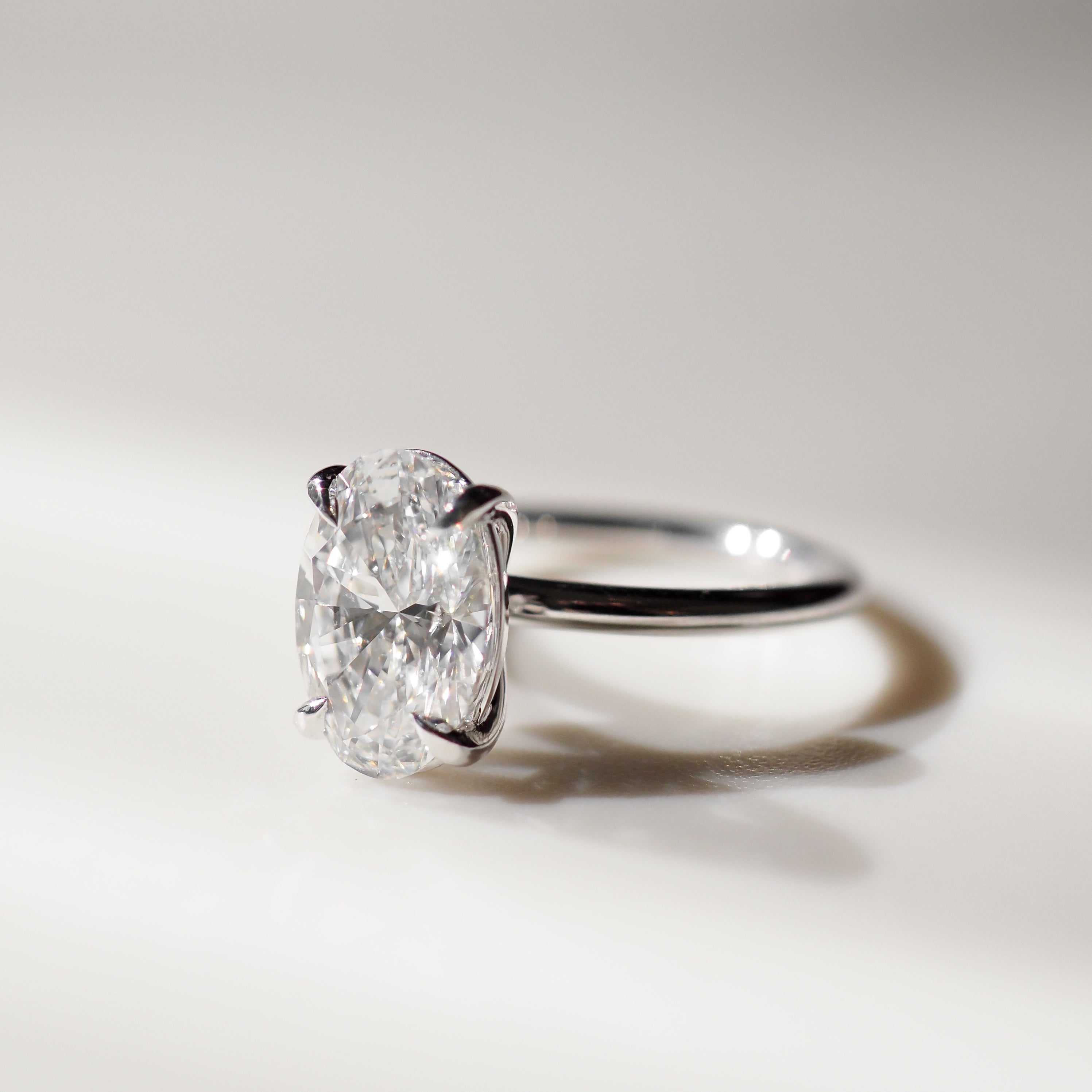 Clara | 2.5ct Solitaire Engagement Ring