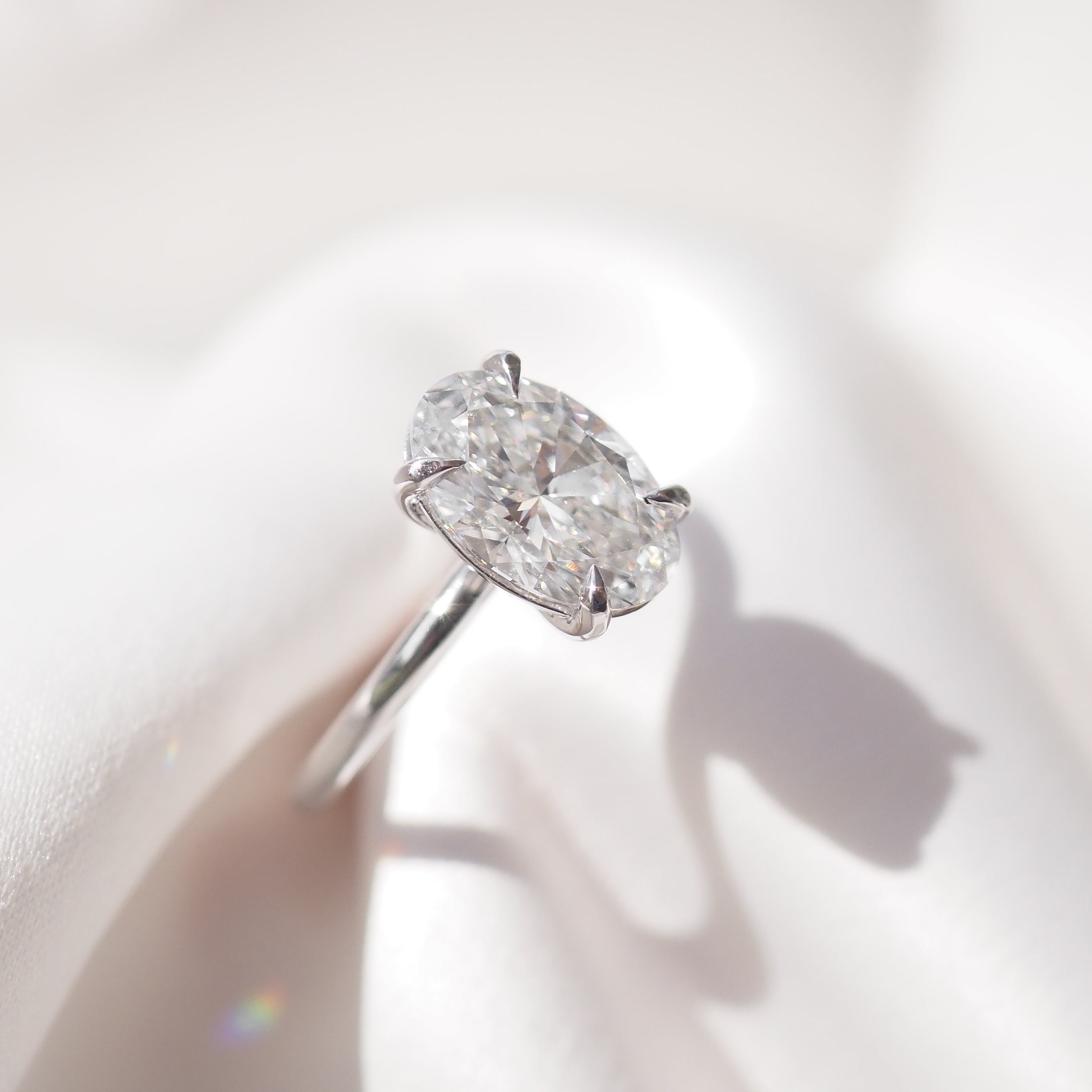 Clara | 2.5ct Solitaire Engagement Ring