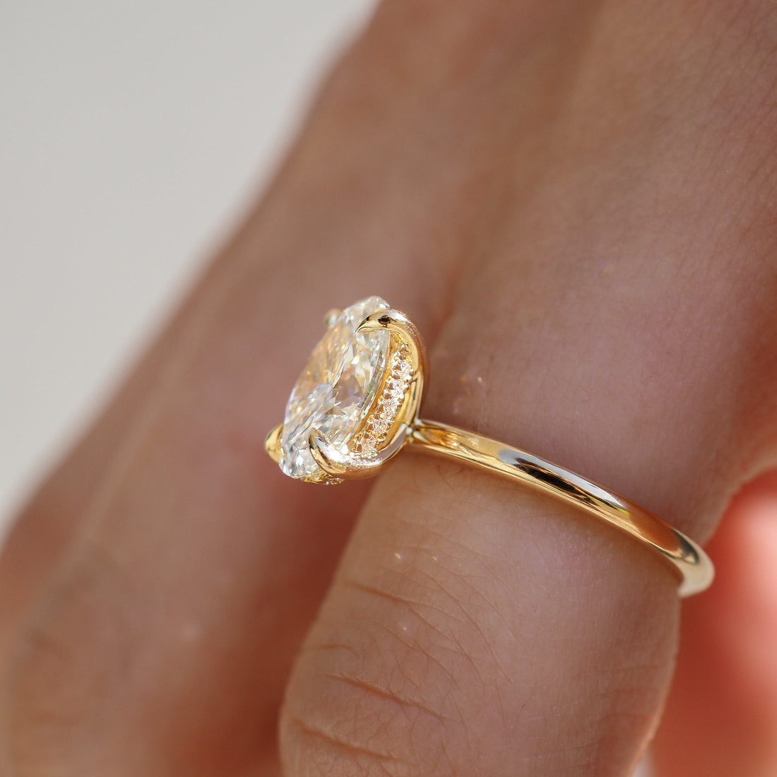 Clara | 2.1ct Oval Solitaire Ring with Hidden Halo