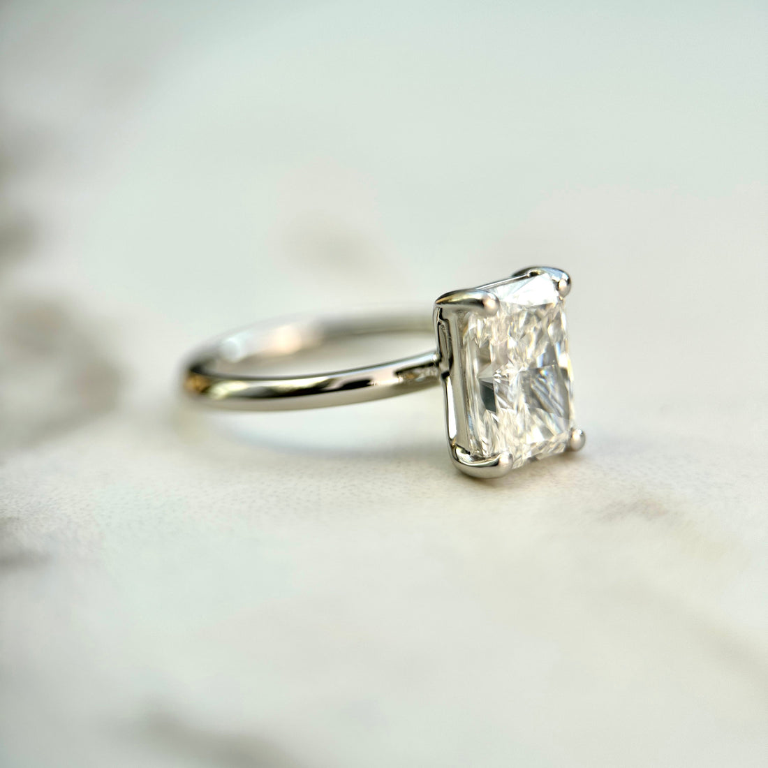 Classic Radiant Cut Solitaire - 2.50ct+ (9.5mm+, D/E & VVS)