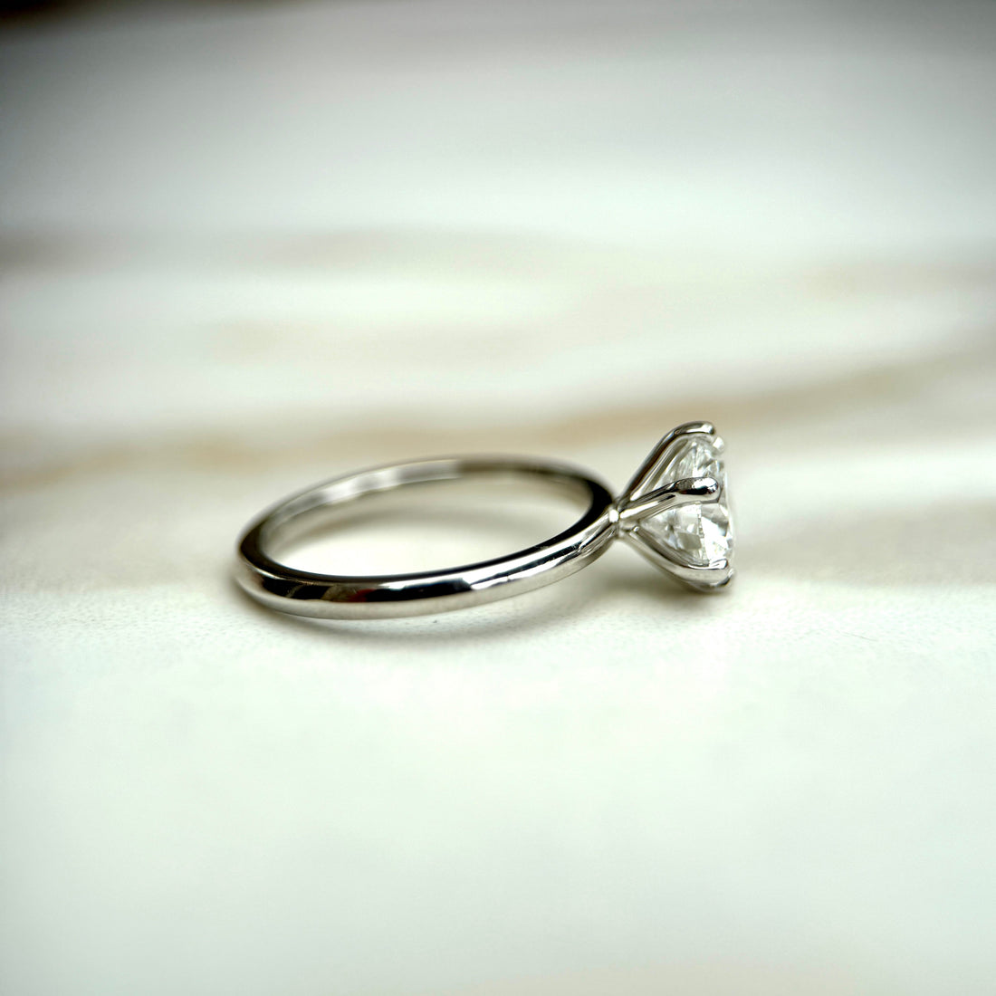 Classic Round Cut Solitaire (6 prong) - 1.50ct+ (7.3mm+, D/E & VVS)