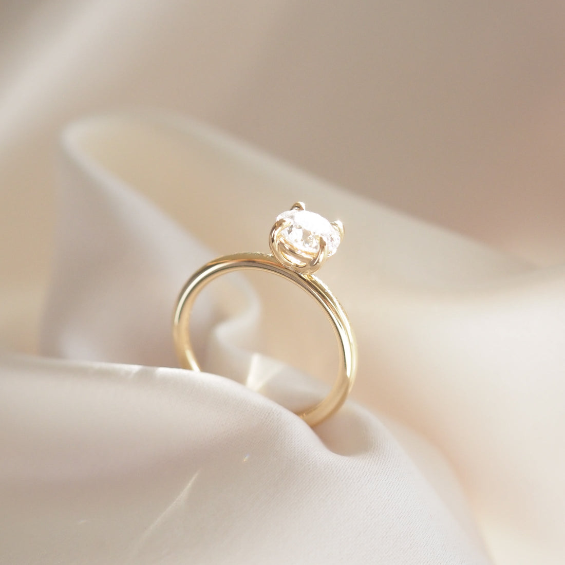 Cleo | Round Solitaire Lab-Grown Diamond Engagement Ring
