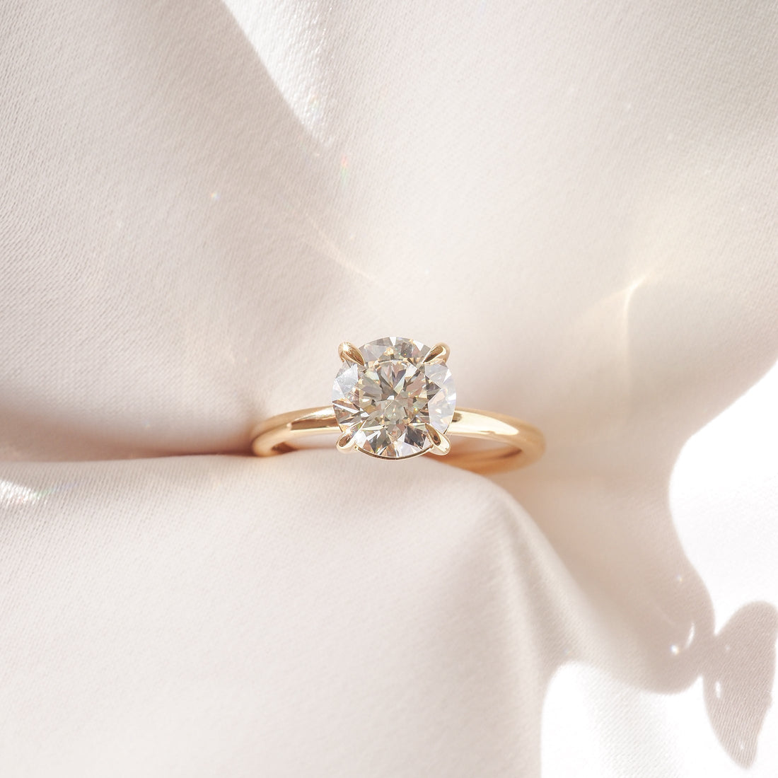 Cleo | Round Solitaire Lab-Grown Diamond Engagement Ring