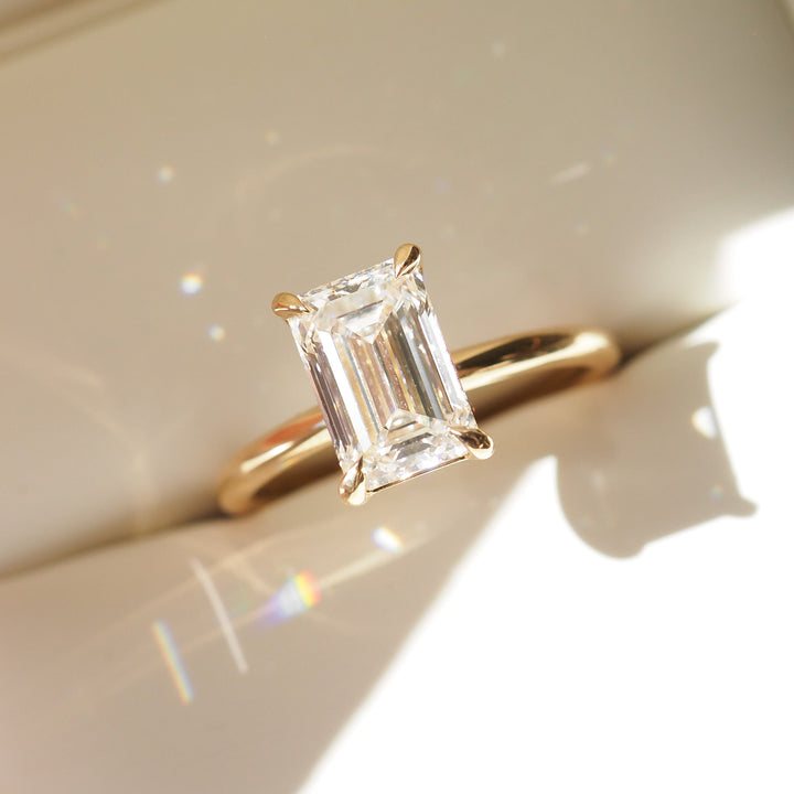 Eva | 2ct Emerald Solitaire Lab-Grown Diamond Engagement Ring