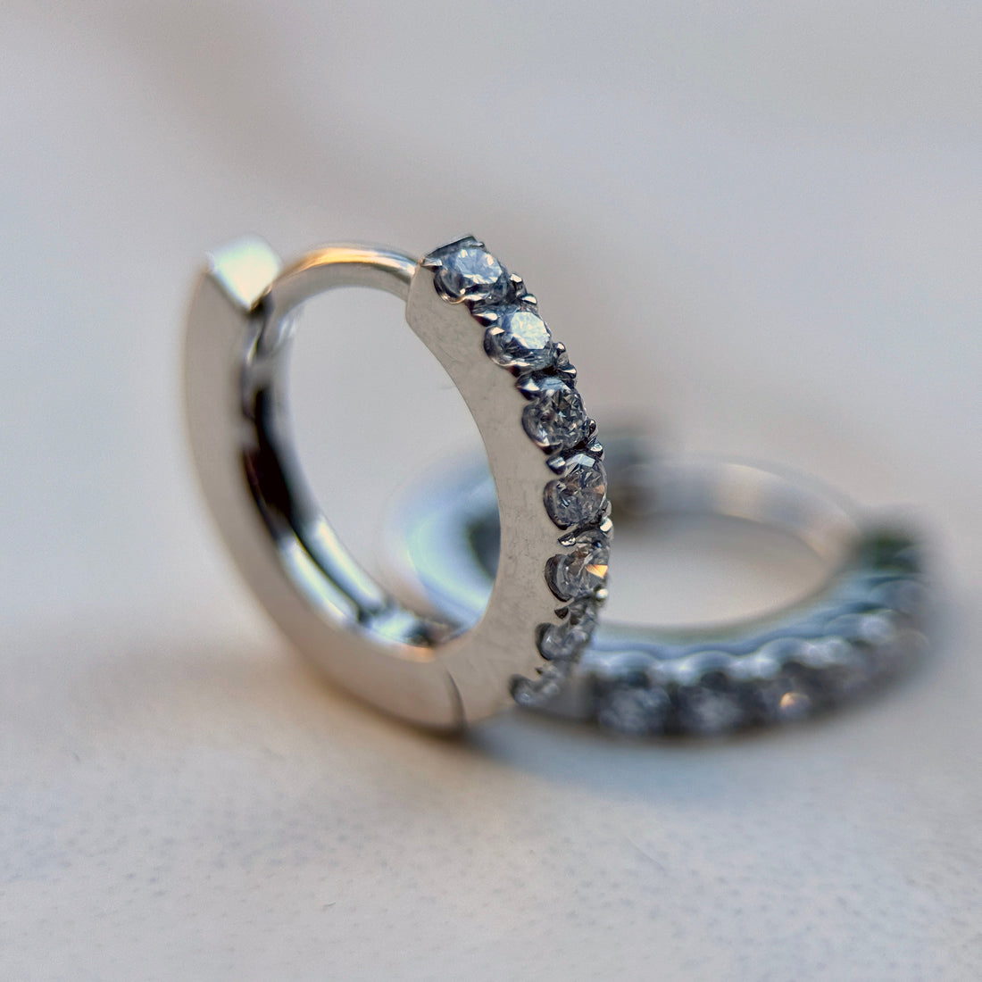 Huggie Hoops - 0.20ct