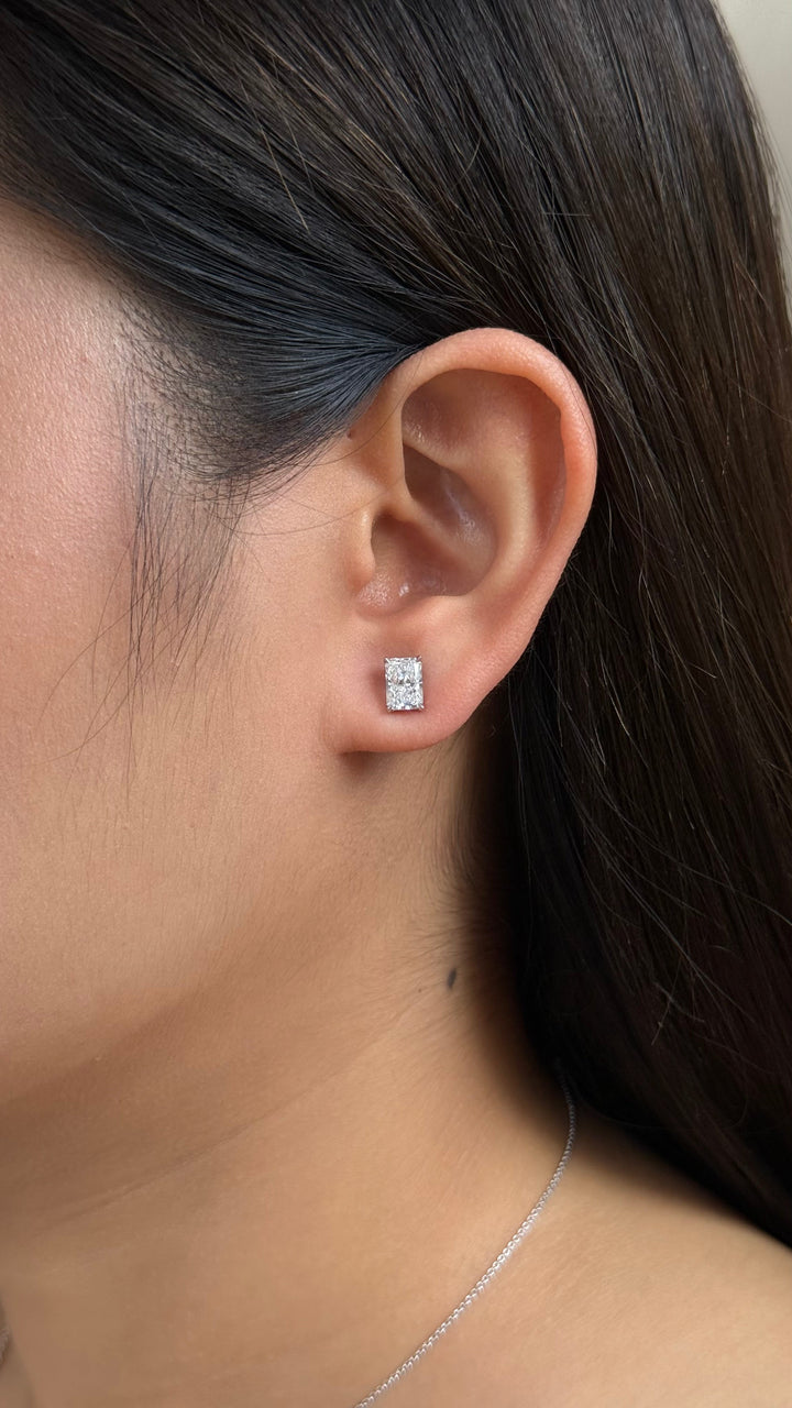 1 carats Radiant Cut Diamond Earrings