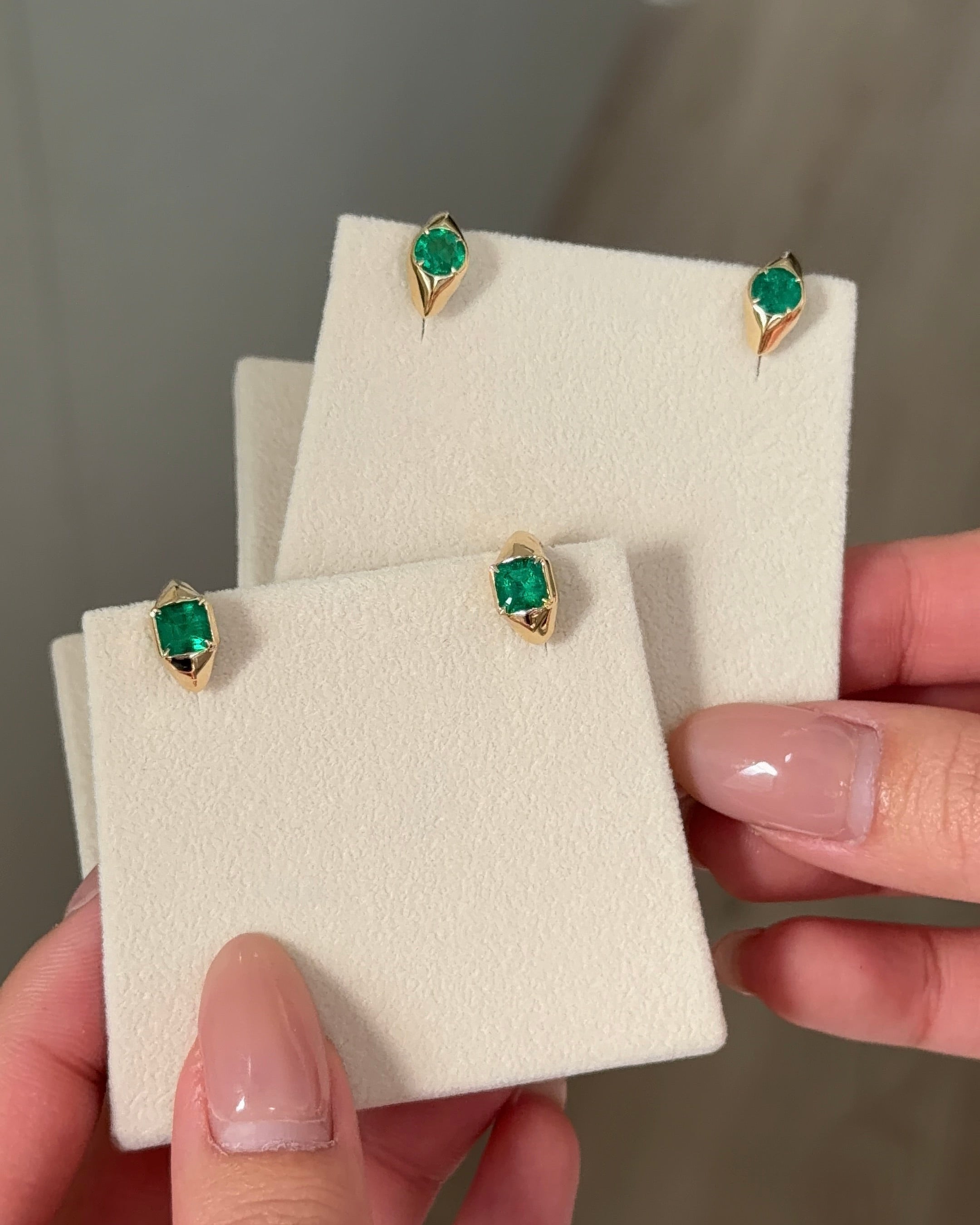 40 Pointer Round cut Natural Emerald Bezel XL Huggies Earrings