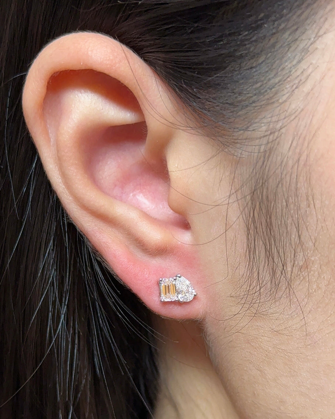 30 Pointer Toi Et Moi Diamond Earrings