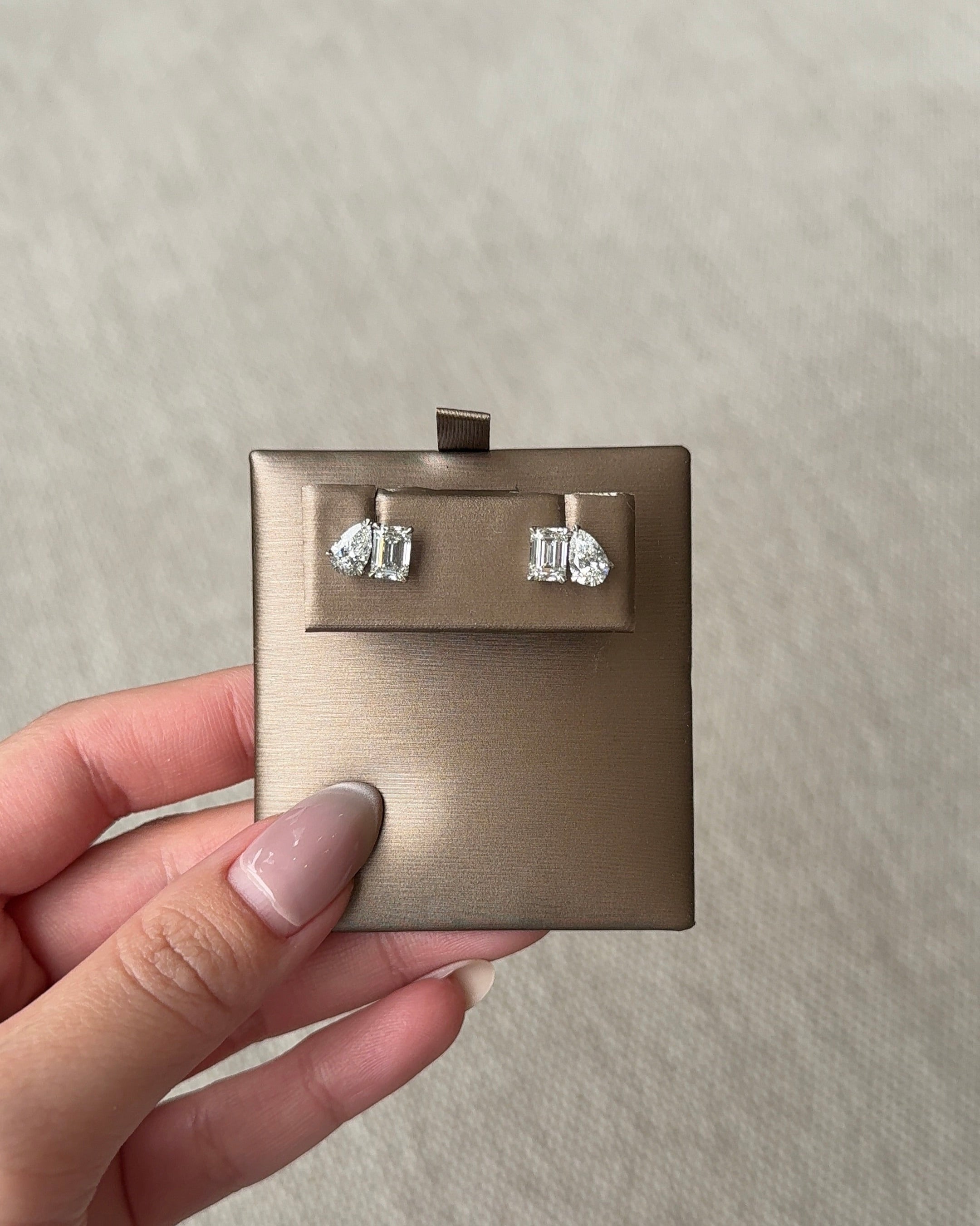 50 and 70 Pointer Pear and Emerald cut Diamond Toi Ei Moi Earrings