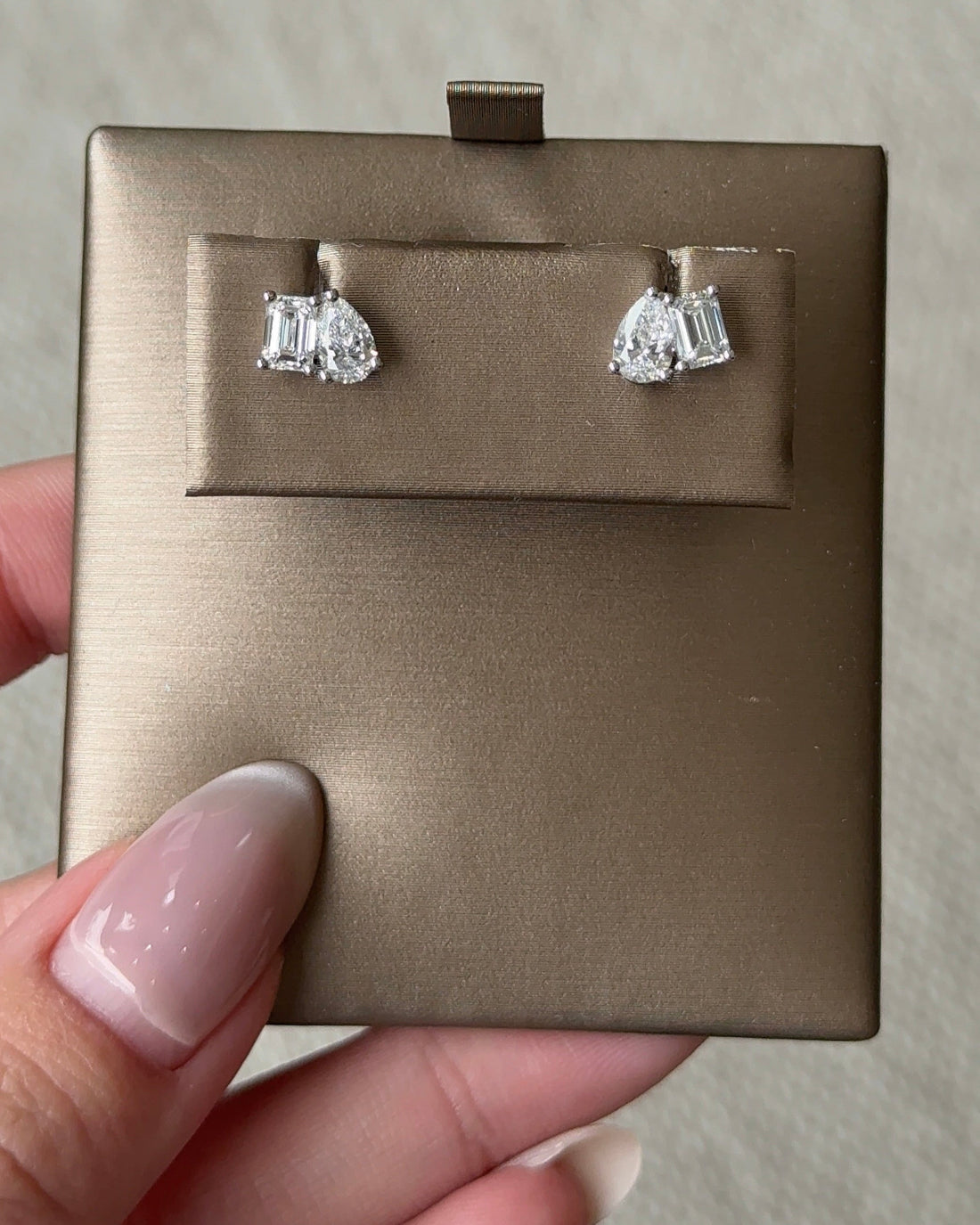 30 Pointer Toi Et Moi Diamond Earrings