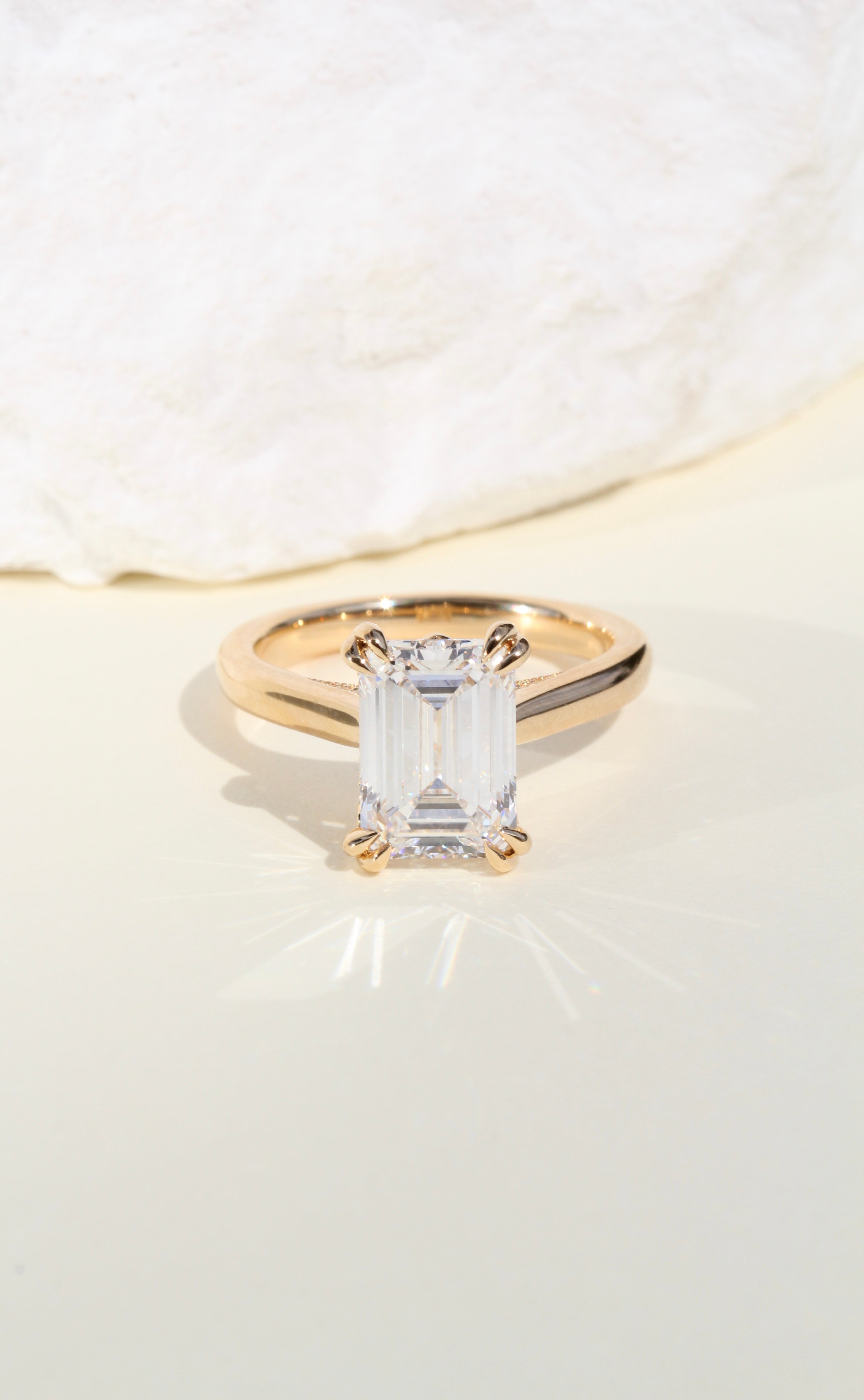 Vintage Amsterdam Lotus Prong, Emerald Cut