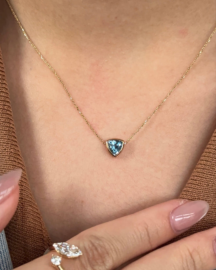 70 Pointer Triangle cut Natural Santa Maria Aquamarine Bezel Pendant Necklace