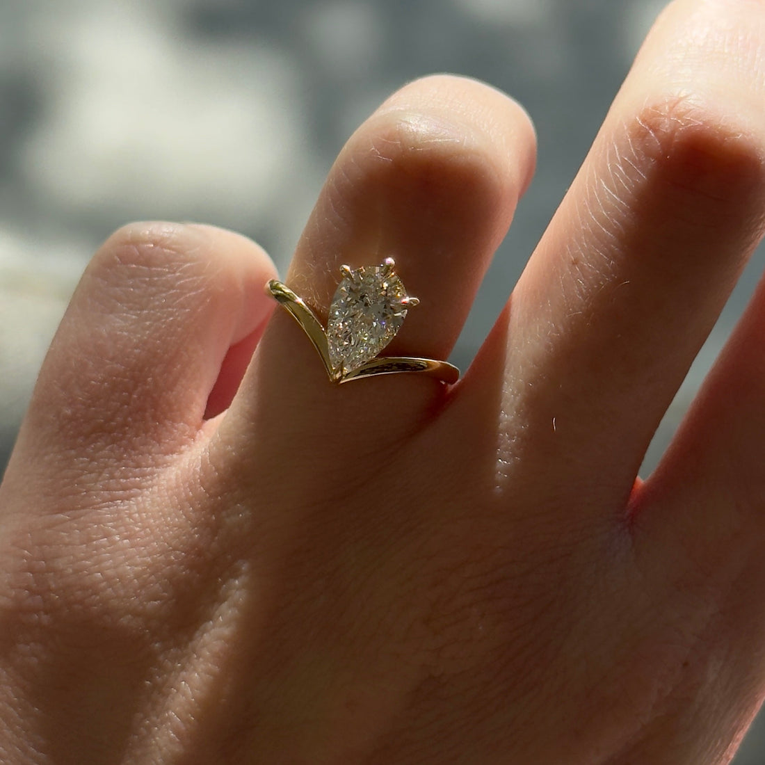 Ara | 1.5ct Pear Wishbone Solitaire Ring