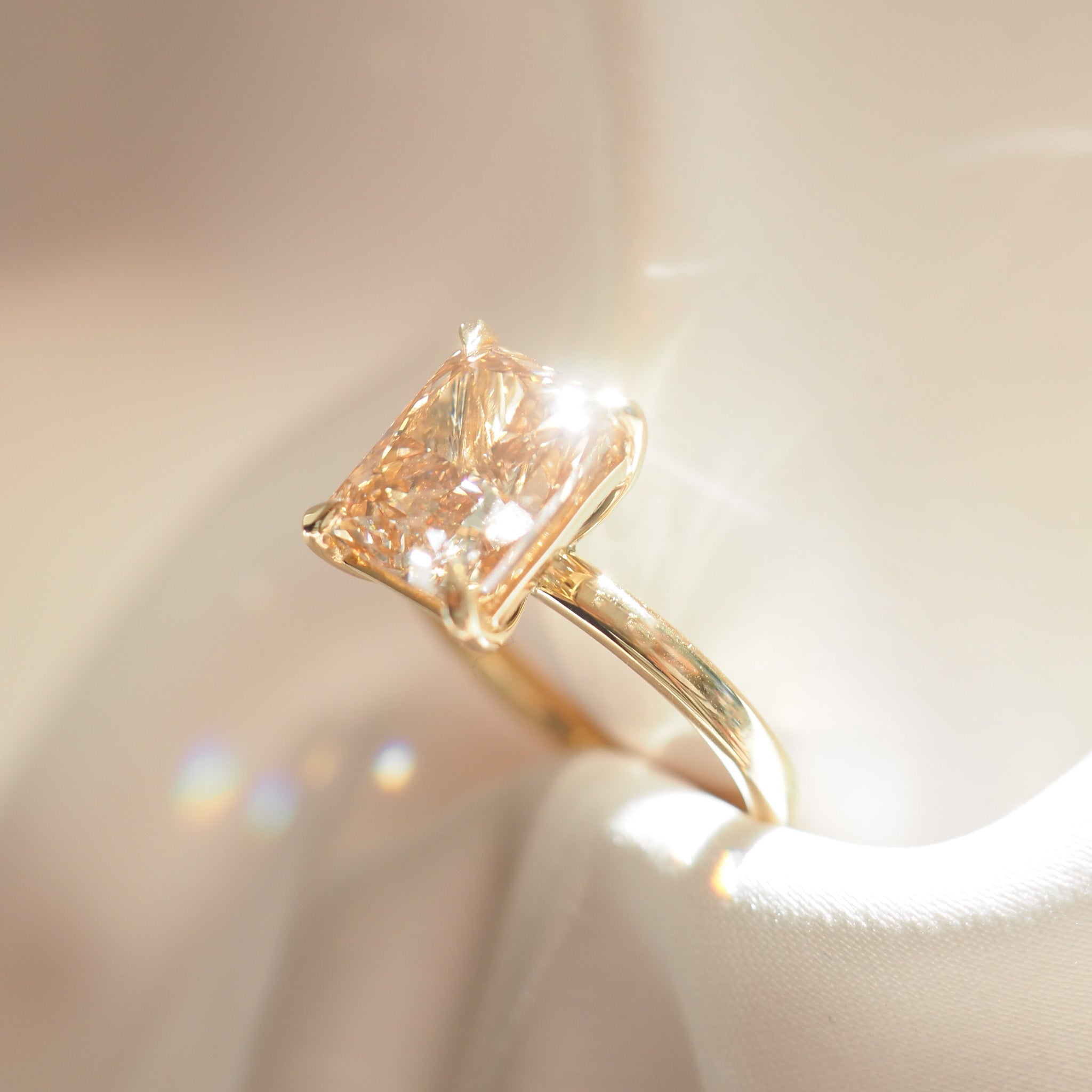 Rhea | 4.5ct Champagne Radiant Solitaire Lab-Grown Diamond Ring