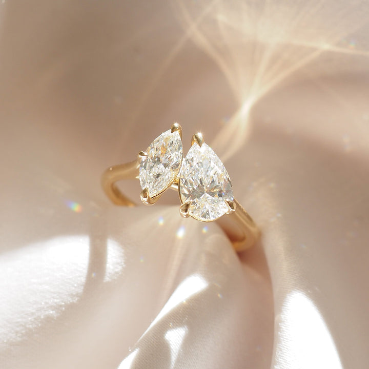 Léa | 1.5ct Pear & Marquise Toi et Moi Lab-Grown Diamond Ring