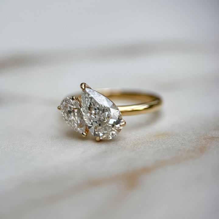 Pear Moi et Toi - 2ct+ (D/E & VVS)