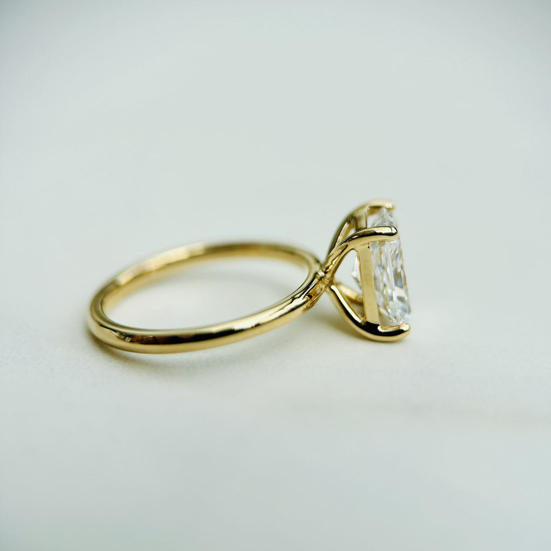 Classic Radiant Cut Solitaire - 1.80ct+ (8.5mm+, D/E & VVS)