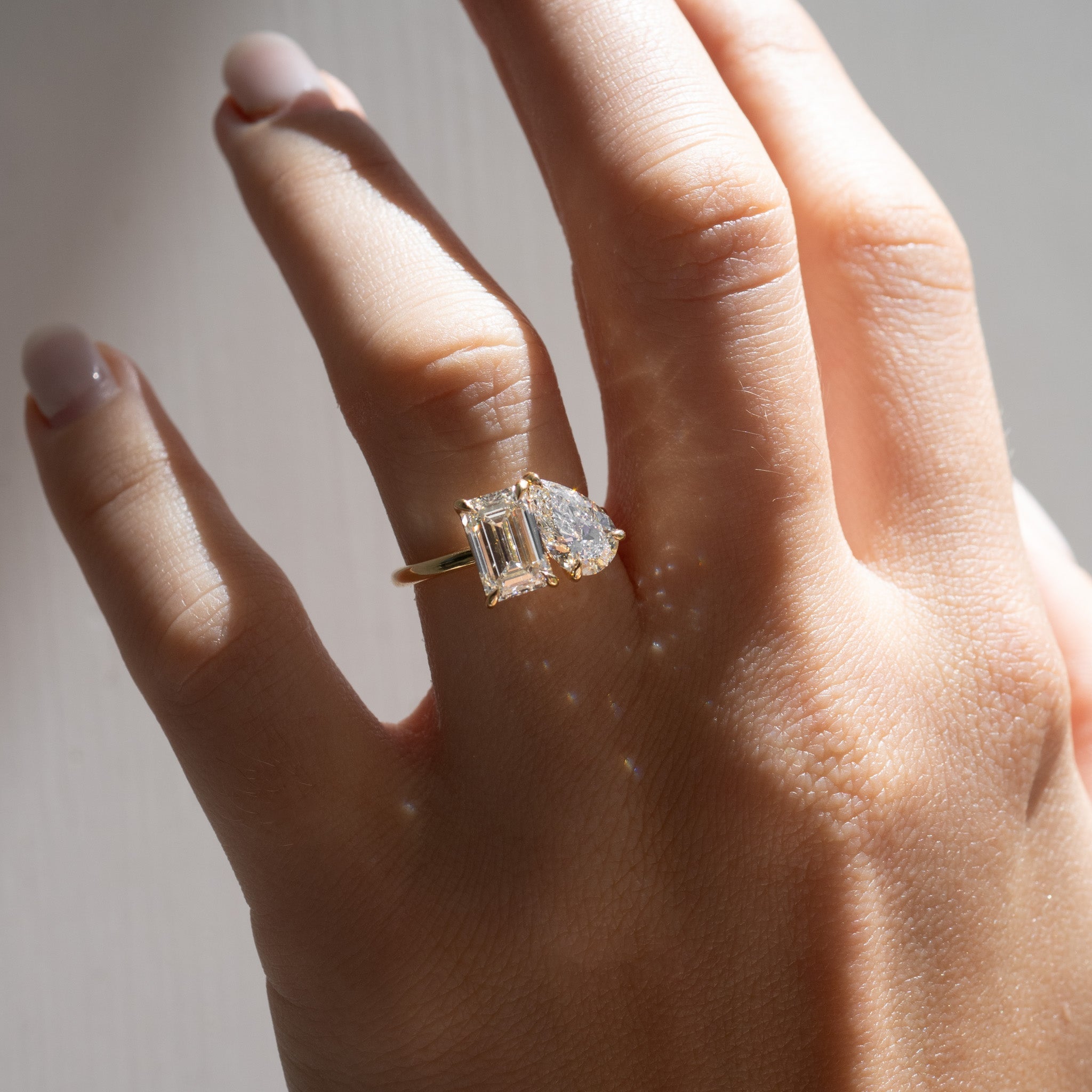 Rosa | Pear & Emerald Toi et Moi Lab-Grown Diamond Engagement Ring