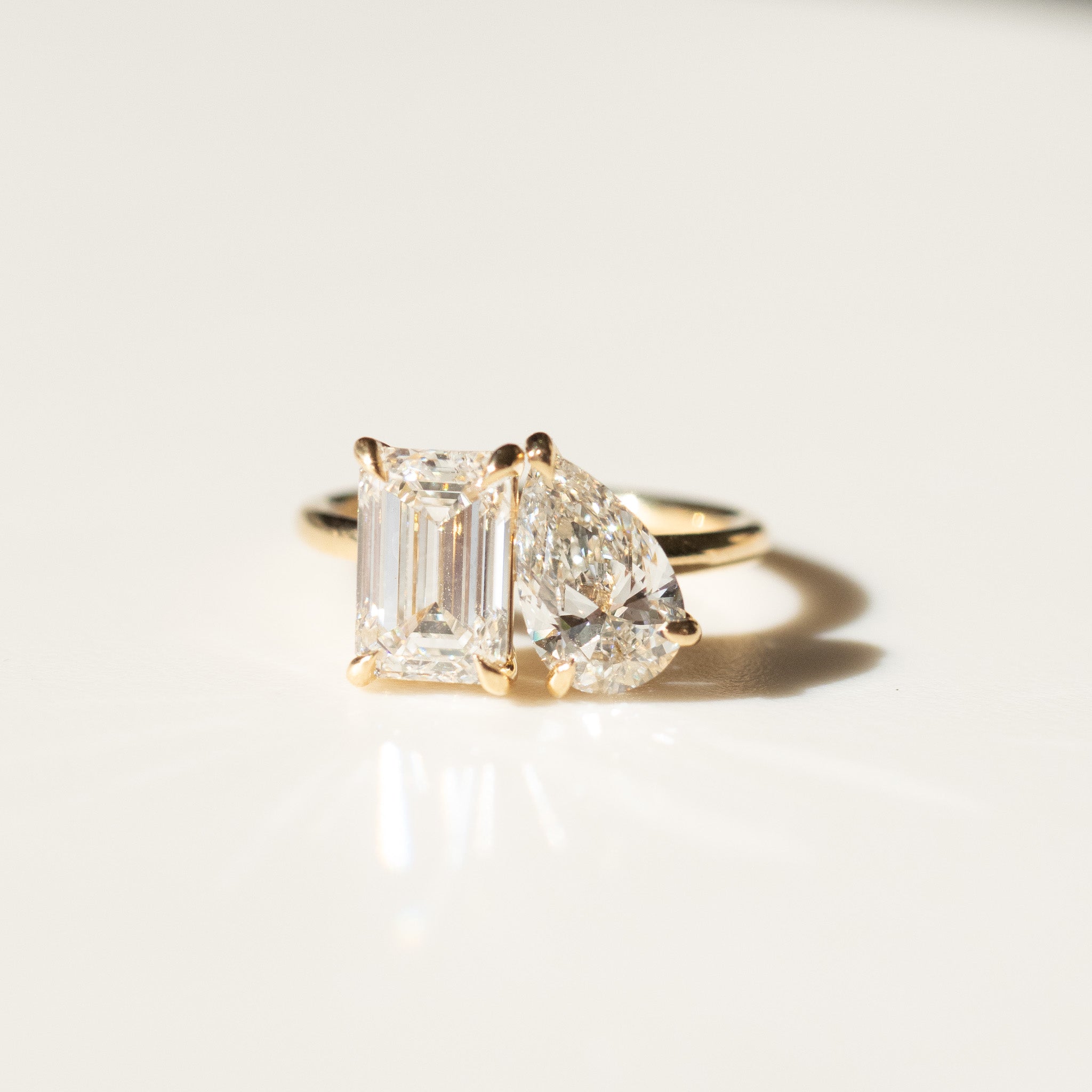Rosa | Pear & Emerald Toi et Moi Lab-Grown Diamond Engagement Ring
